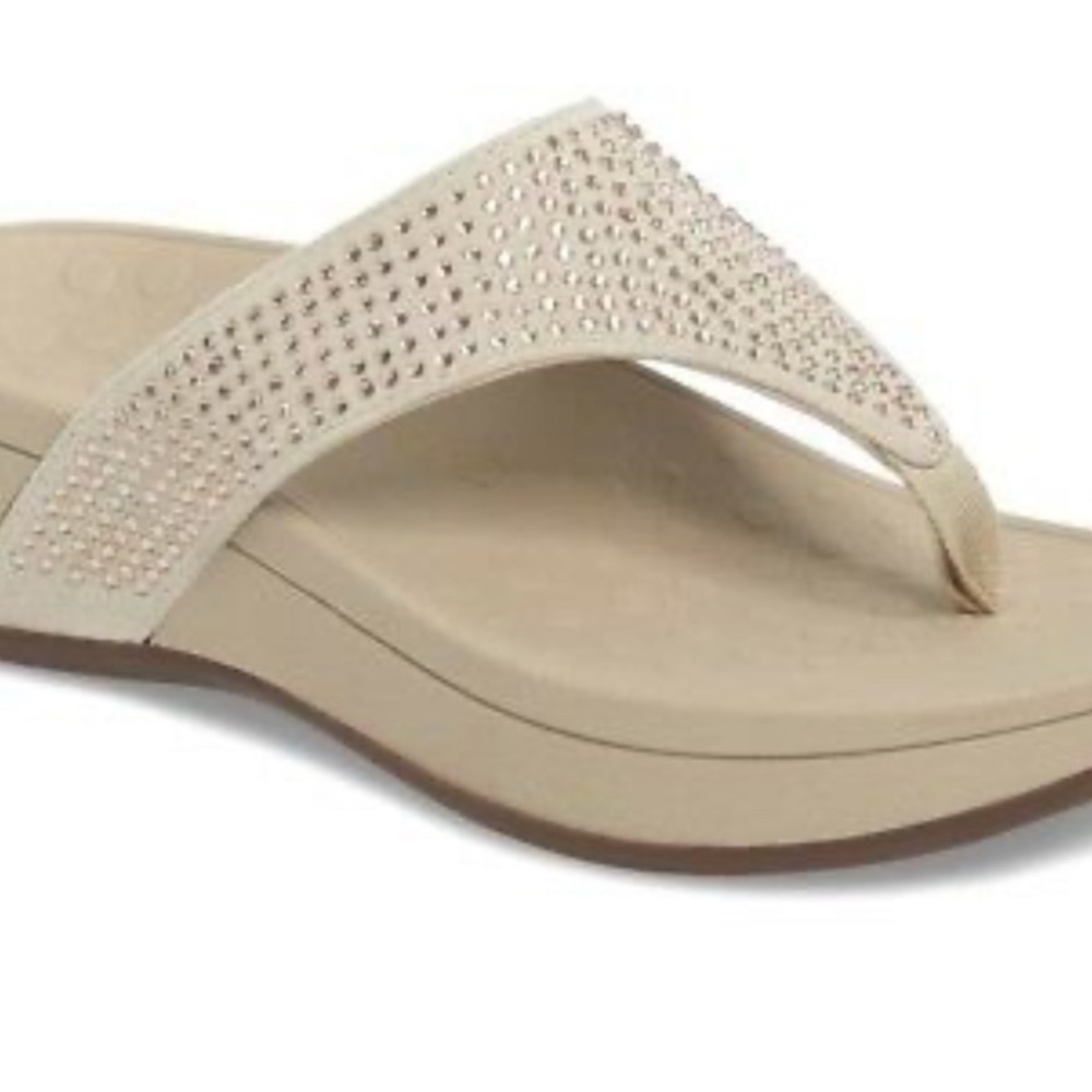 Vionic Pacific Naples Platform Flip Flop / never worn